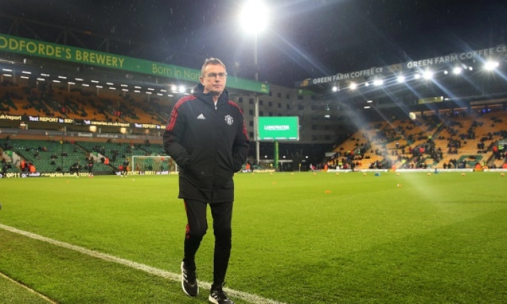 Waduh, Ralf Rangnick Hanya Bisa Pinjam Pemain di Bursa Transfer Januari