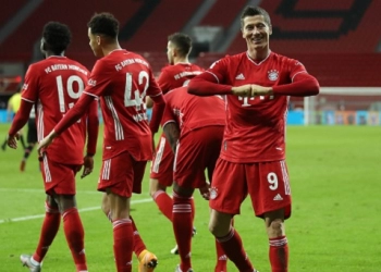 Barcelona Goda Lewandowski dengan Kontrak Empat Tahun