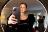 Lakukan Perawatan Kulit, Selena Gomez: Selamat Malam Dunia