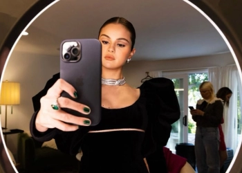 Lakukan Perawatan Kulit, Selena Gomez: Selamat Malam Dunia