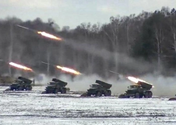 Rusia Terus Membombardir Kota-kota Ukraina Meski Berjanji untuk Mundur