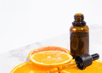5 Serum Wajah Vitamin C Terbaik untuk Membuat Kulit Bersinar