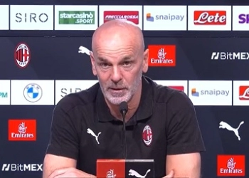 Stefano Pioli Tak Butuhkan Bek Baru