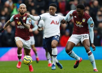 Ajax Ajukan Tawaran untuk Steven Bergwijn