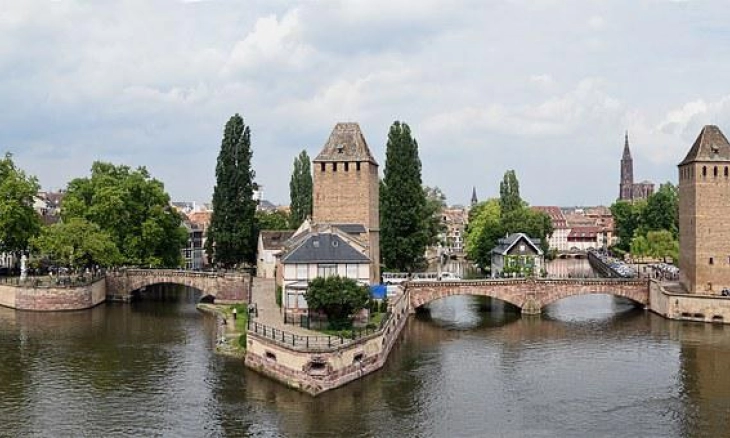 Menikmati Eksotisme Negeri Dongeng di Strasbourg