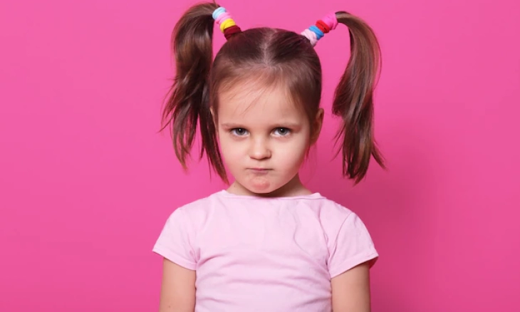Cara Tepat Hadapi Anak Tantrum 