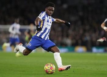 Bekas Bek Chelsea Jadi Target Manchester United