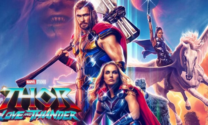 Chris Hemsworth Akan Terus Bermain di Film Thor Sampai Akhirnya 'Ditendang'