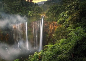 Air Terjun Tumpak Sewu Bak Niagara dari Indonesia