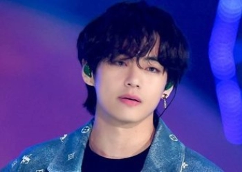 Video V 'BTS' Menyanyikan Lagu Hindi Mendadak Viral