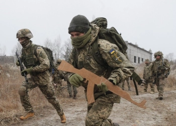 Pemerintah Dimita Evakuasi WNI di Ukraina