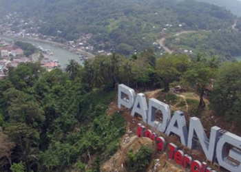 Wajib Dikunjungi, Inilah Dua Destinasi Wisata di Padang Sumatera Barat yang Terkenal