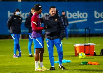 Barcelona Diminta Bersabar Dengan Xavi