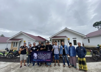 Saat Penggemar Zippo Dirikan 'Monumen'bagi Warga Korban Erupsi Semeru 