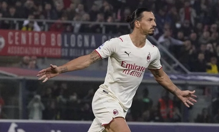 Demi Tetap di AC Milan, Ibra Siap Potong Gaji